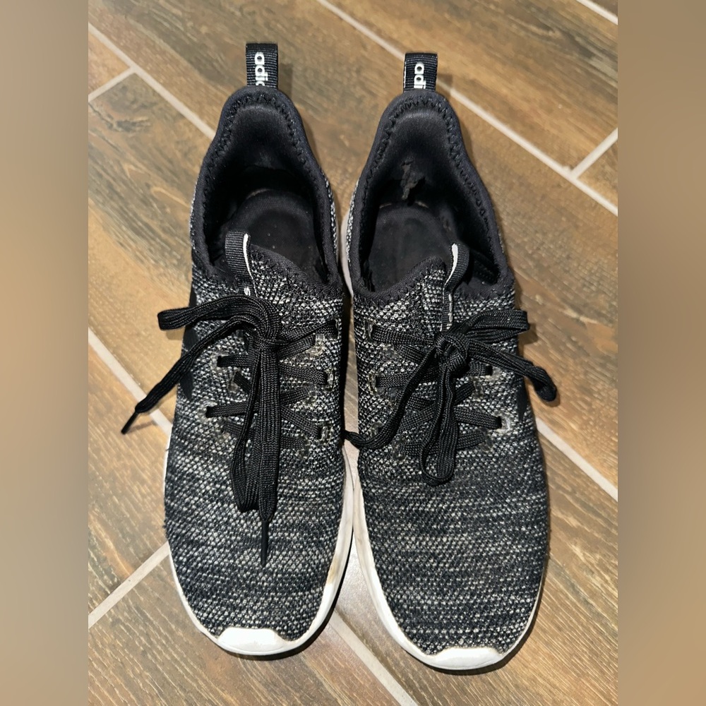 Adidas women’s sneakers - Picture 2 of 7